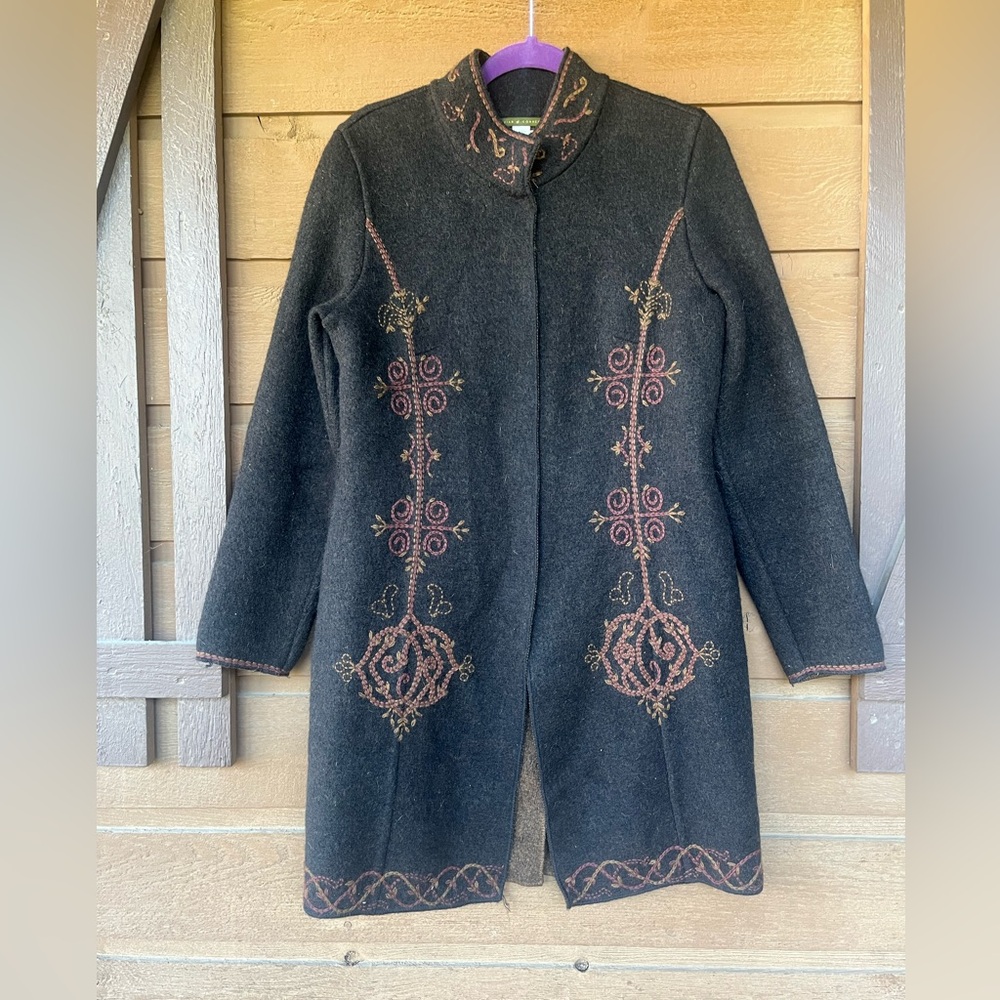 Peruvian Connection long women’s alpaca and wool cardigan sweater. Size M